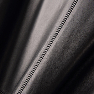 Chaqueta de Cuero para Mujer al por Mayor de Alta Calidad, Hecha con el Mejor Cuero Original, con Logotipo Personalizado Impreso y Cremallera - Product Image 5