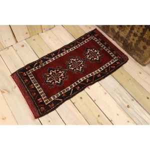 พรมตุรกีขนาด 1.7x3.3 ฟุต พรมขนาดเล็กสไตล์วินเทจ พรมลายสัตว์สีแดงดำ - Product Image 1