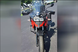 Motocyclettes sportives B-M-W 24RA - Product Image 5