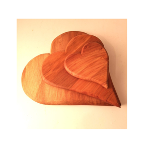 Planche à découper en bois en forme de coeur Planche à découper en bois massif 3 pièces Différentes tailles Planche à découper en forme de coeur - Product Image 1