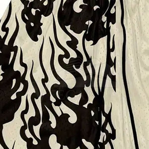 Meilleure vente OEM vente en gros de shorts en maille pour hommes à taille moyenne avec fermeture élastique et impression numérique couleur unie sur mesure - Product Image 6