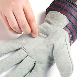 Guantes de trabajo de construcción Industrial de cuero de vaca de 10 pulgadas con empuñaduras de mano Guantes de soldadura de manejo de aparejo de seguridad transpirable - Product Image 4