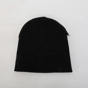 Gorro de invierno acrílico Unisex de alta calidad, gorro de punto negro personalizado al por mayor con bordado teñido y etiqueta tejida - Product Image 6