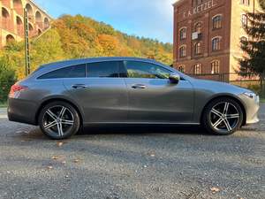 Meilleure vente <span class=keywords><strong>2020</strong></span> Mercedes-CLA <span class=keywords><strong>180</strong></span> Benz automatique <span class=keywords><strong>essence</strong></span> 4 cylindres Euro6 5 places 136 HP voitures d'occasion prêtes à être expédiées dans le monde entier - Product Image 5