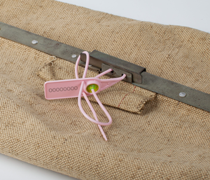 Arrow Lux jaune sangle de sécurité étiquette en plastique pour cargaison - Product Image 4