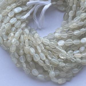 ลูกปัดมูนสโตนสีขาวธรรมชาติ ขนาด 6 มม. 8 มม. 10 มม. รูปทรงวงรีเรียบ ดีไซน์ใหม่ล่าสุดสำหรับทำเครื่องประดับ ราคาพิเศษ - Product Image 3