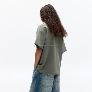 เสื้อยืดโอเวอร์ไซส์ตัวใหญ่พิเศษ300 GSM สำหรับผู้ชายเสื้อยืดป้องกันการเกิดเป็นพู่ประดับคอกลมแขนปกติ - Product Image 3