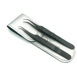 Extensions de cils noir mat, pointe en fibre de haute qualité, pince à cils en acier inoxydable, pointe fine, personnalisable, fabriqué au Pakistan - Product Image 4