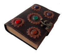 Journal en cuir véritable intégré à cinq pierres Wiccan Antique Deckle Edge Notebook Journal scolaire fait à la main avec serrure en laiton Antique C
