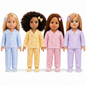 Set Pigiama per Bambole in Cotone Gingham a Maniche Lunghe con Bottoni Frontali, Pigiama con Bordo Bianco e Fiocco Rosa Stampato, Ciabatte per Bambole da 18 Pollici - Product Image 1