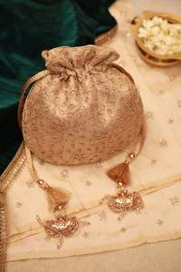 Sac Potli durable et écologique en polyester pour travail de miroir Cadeau de fête de mariage Fait à la main Ethnique Indien Ladiesclutches Plus - Product Image 2