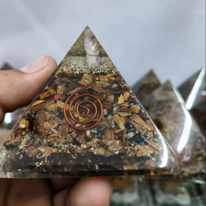 Pirámide de orgón de ojo de tigre de alta calidad, excelente protección EMF, artesanía de piedras preciosas talladas semipreciosas, venta al por mayor, talla grabada - Product Image 1