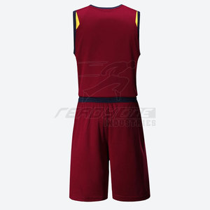 Uniforme de basket-ball professionnel en polyester de haute qualité, short confortable et respirant, équipement d'entraînement, vêtements de basket-ball pour la saison estivale - Product Image 2