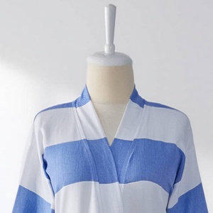 Peignoir en coton turc méditerranéen, rayures bleues et turquoise, style kimono - Product Image 2