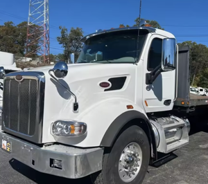 Excellent ! Camion plateau d'occasion durable 2021 pour Peterbilt S567 - Manuelle, prêt à l'exportation mondiale - Product Image 5