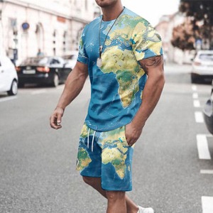 2025 été dernière marque vêtements pour hommes nouveaux ensembles de shorts décontractés avec t-shirt à manches courtes solide 2 pièces survêtements - Product Image 1