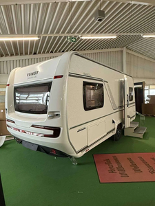 Caravana con 4 plazas de dormir, asientos redondos en grupo, 2000 kg, cocina totalmente equipada, aire acondicionado, toldo, sistema solar, remolque de viaje. - Product Image 4
