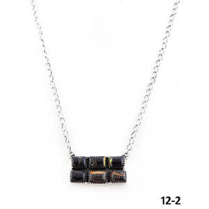 Collier pendentif en turquoise et argent sterling de style sud-ouest, bijoux fins faits à la main - Product Image 2