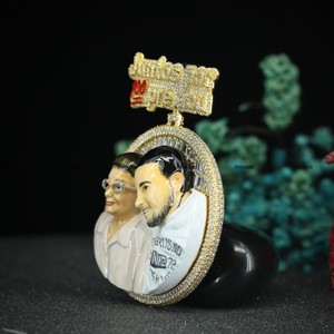 Colgante de Foto 3D con Esmalte, Forma Redonda Personalizada, con Argolla Personalizada, Plata de Ley 925, Chapado en Oro Amarillo, Regalo de Joyería para Hombre y Mujer - Product Image 3