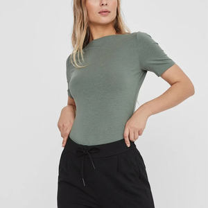 Camiseta Extra Grande para Mujer, Estilo Casual Simple, Diseño Holgado con Tela Transpirable y Cómoda - Product Image 2