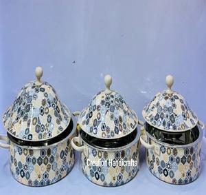 Casserole de luxe en métal de qualité supérieure disponible en 3 tailles, 2, 3 et 5 litres - Product Image 2