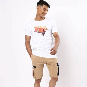 Camiseta estampada a la moda para hombre, diseño gráfico genial, ropa de uso diario, Camiseta estampada de algodón para hombre, aspecto de calle elegante - Product Image 4