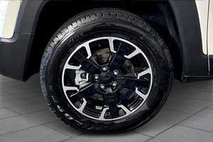 Jeep Renegades Trailhawk 4WD 2023 Seminuevo - con Bajo Kilometraje - Product Image 3