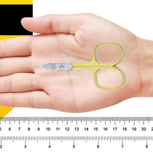 Ciseaux à cuticules de précision robustes avec action fluide pour l'entretien des ongles, ciseaux à cuticules avec conception en acier - Product Image 4