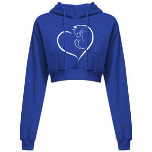 Sudadera con capucha recortada con tinte de corbata tejida de invierno de alta calidad OEM para mujer con logotipo frontal estampado de letras cálidas ajuste holgado - Product Image 4