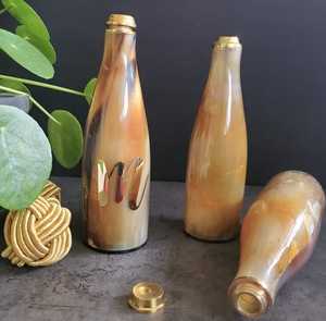 Botella Artesanal de Cuerno de Búfalo Natural de Alta Calidad con Pulido Tradicional para Uso Decorativo y Utilitario a Precio de Mayoreo - Product Image 6