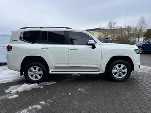 NUEVO TOYOTA LAND CRUISER J300 GASOLINA Transmisión Automática COLOR BLANCO SUV 305KW - 415HP - Product Image 5