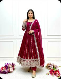 Ensemble de salwar kameez traditionnel brodé rose Rani avec dupatta, tenue de fête pour femmes, robe ethnique - Product Image 5