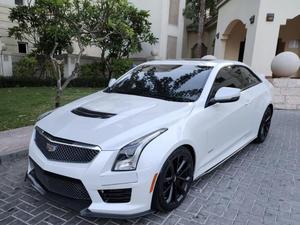 CA DILLAC ATS Twin Turbo V6 3.6L FWD R20 sièges en cuir de taille de pneu 2017 d'occasion direction gauche - Product Image 2