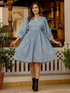 ชุดเดรสผ้าฝ้ายพิมพ์ลายแบบบล็อกติดมืออินเดียใหม่เสื้อผ้าลำลองฤดูร้อนสไตล์หวานเอวธรรมชาติเป็นมิตรกับสิ่งแวดล้อมซักลายดอกไม้ - Product Image 2