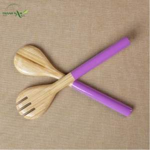 Ensemble cuillère et fourchette en bambou écologique - Product Image 3