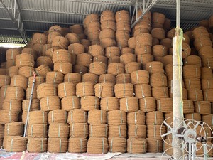 Prix de gros de corde de noix de coco naturelle, corde de coco de 100% corde de coco de noix de coco écologique pour l'agriculture et l'artisanat en macramé - Product Image 6