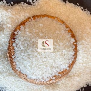 ข้าวขาวเมล็ดกลางคามอลิโน/คาลโรส/อียิปต์ เนื้อนุ่มอบแห้งด้วยน้ำมัน จากผู้ผลิตชั้นนำในเวียดนาม เบลล์ - Product Image 1