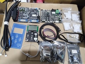 อะไหล่ใหม่สำหรับเครื่องพิมพ์ 3 มิติ 2/4 หัวพิมพ์ ชุดหัวพิมพ์พร้อมหมึก Eco Solvent และ UV สำหรับเครื่องพิมพ์ - Product Image 5