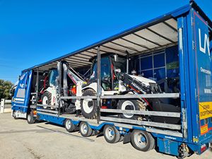 รถตักล้อยางไฮโดรมีค รุ่น HMK 102B ขนาดเล็ก พร้อมเครื่องยนต์ CAMC แรงบิดสูง ได้รับการรับรองมาตรฐาน EPA และ CE พร้อมจำหน่าย - Product Image 5