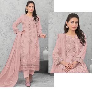 Collection de vêtements fantaisie d'été de qualité supérieure pour Salwar Kameez pakistanaise avec Dupatta et vêtements inférieurs assortis - Product Image 1