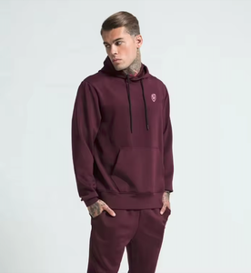 Haut d'hiver Warm Basic Hoodies Solid Contrasting Colors Hoodie for Men in the Burgundy Colors - Product Image 1