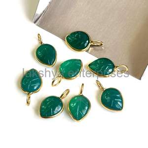 Pierre d'onyx vert naturel sculpture de feuilles breloques en argent sterling 925 10x8mm cadre de lunette en or vermeil pendentifs en pierres précieuses sculptées - Product Image 3