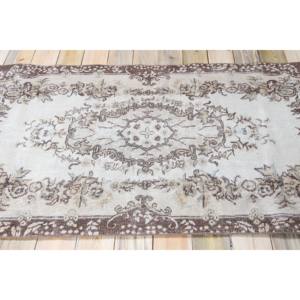 Tapis turc 3,8x6,7 pieds, tapis en laine vintage à motifs floraux marron - Product Image 3