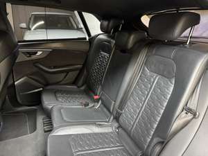 Audi RS Q8 Carbon Black Edition 2020 Nuevo/Usado en Venta - Product Image 4