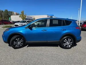2018 ToyotaRAV 4 - Product Image 4