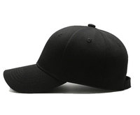 Gorra hecha a medida con logotipo personalizado en ella, tela 100% transpirable