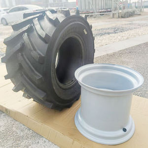 Neumático Agrícola Sólido EAGLEHAWK para Tractor 31X15.50-15 NHS Diagonal para Granja, Llanta R15 Nueva - Product Image 1