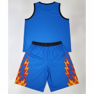Maillot et short de basketball personnalisés en tissu respirant pour clubs et équipes scolaires - Product Image 2