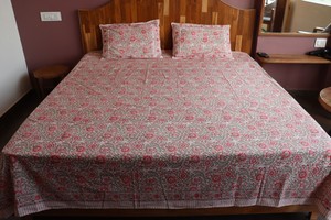 ชุดเครื่องนอนผ้าฝ้ายแคมบริคพิมพ์ลายบล็อกด้วยมือสไตล์วินเทจ พร้อมปลอกหมอน ตกแต่งบ้านสไตล์โบโฮชิค - Product Image 2