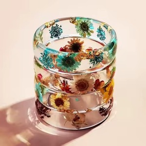 Pure <b>resin</b> napkin <b>rings</b> with premium handcrafted finished for colourful table themes and festive dining occasions - Product Image 5